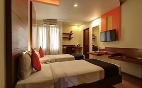 Townhouse Jp Residency Near Delhi Airport