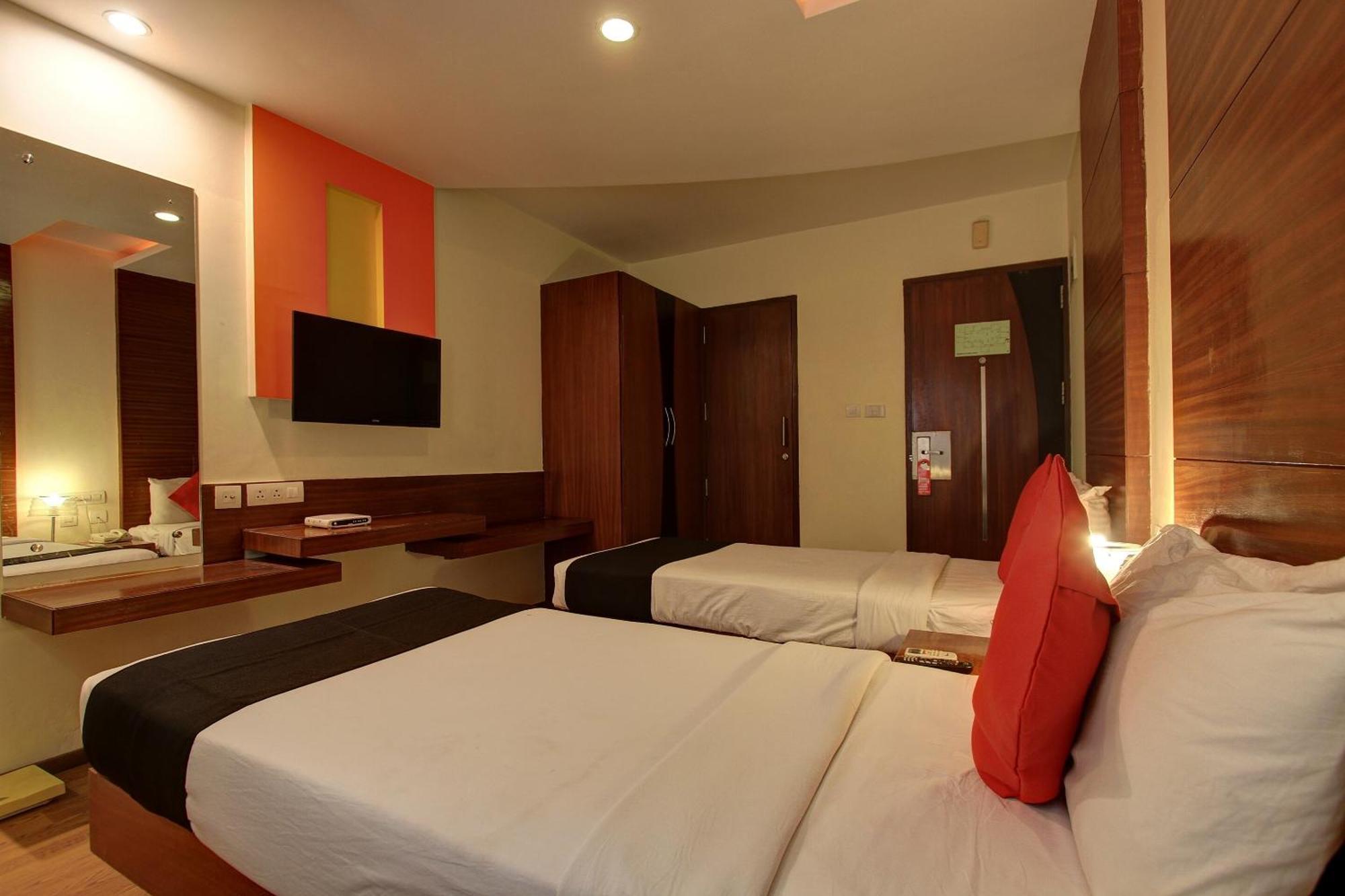Townhouse Jp Residency Near Delhi Airport Hotel New Delhi Exterior photo